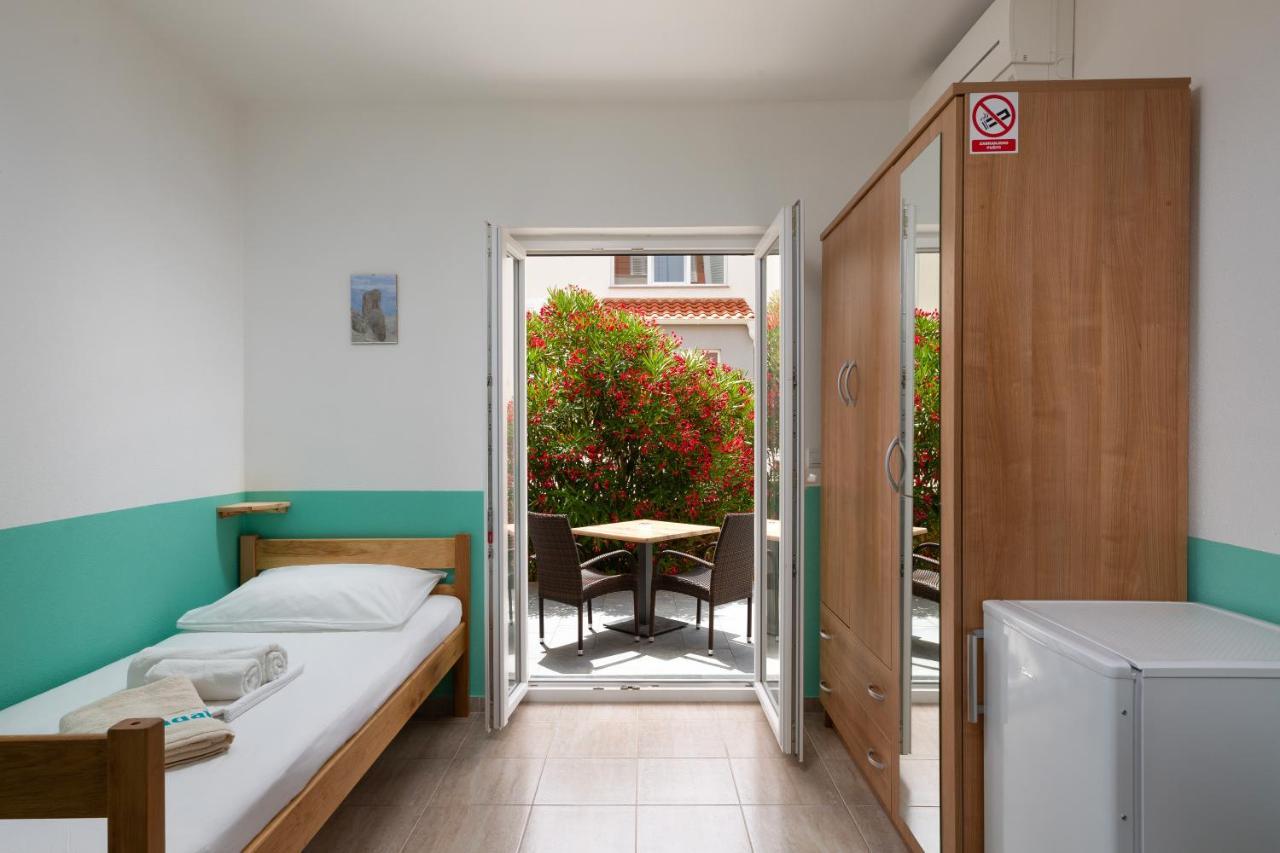 Hostel & Rooms Vagabundo Gajac Екстер'єр фото