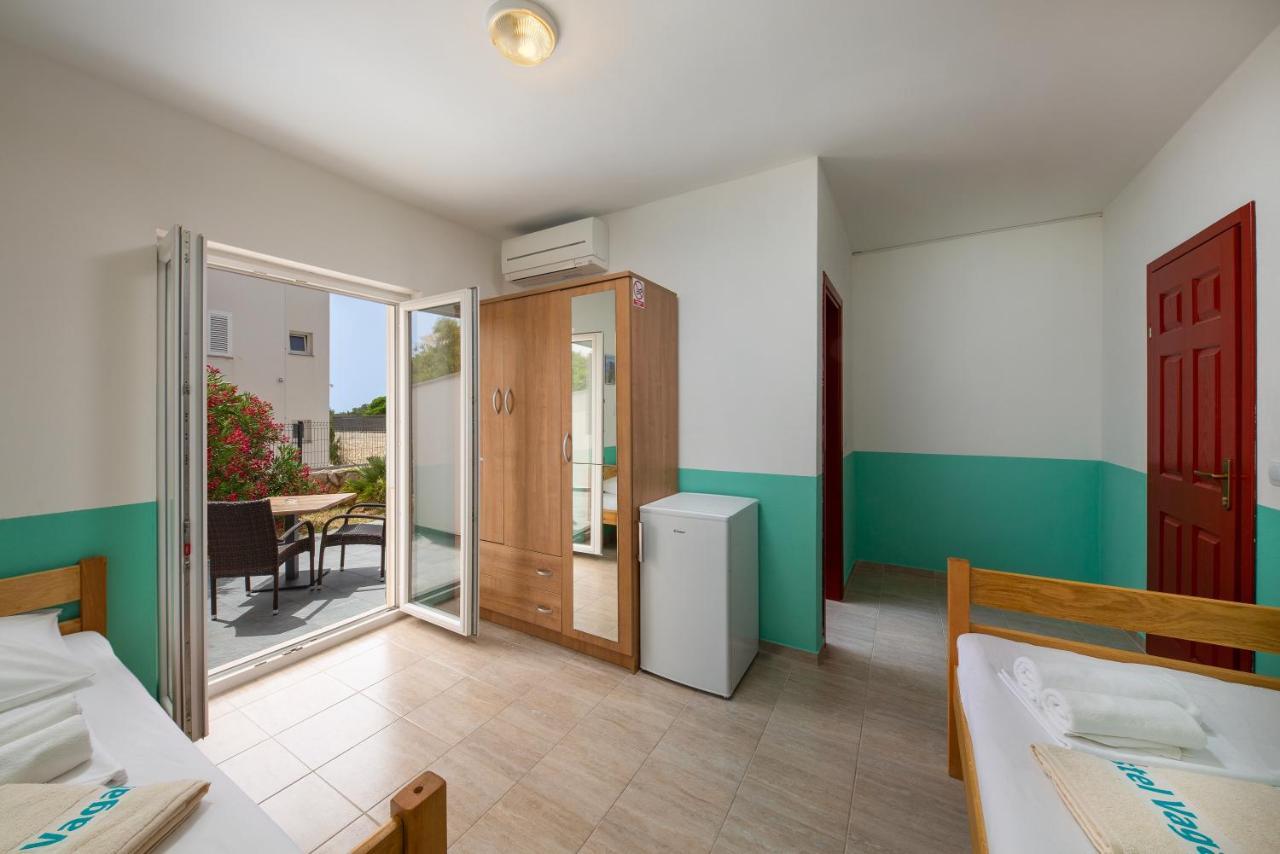 Hostel & Rooms Vagabundo Gajac Екстер'єр фото